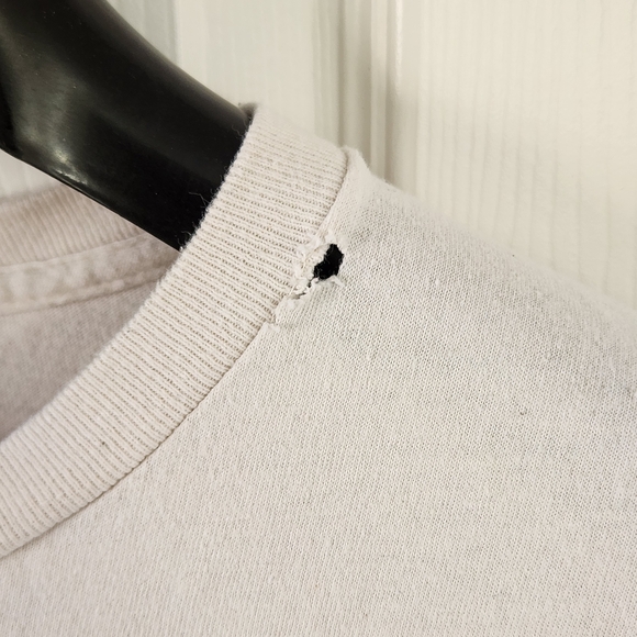 Marvel Deadpool Graphic Tee in Cream and Black "The Merc With The Mouth" - Picture 4 of 4